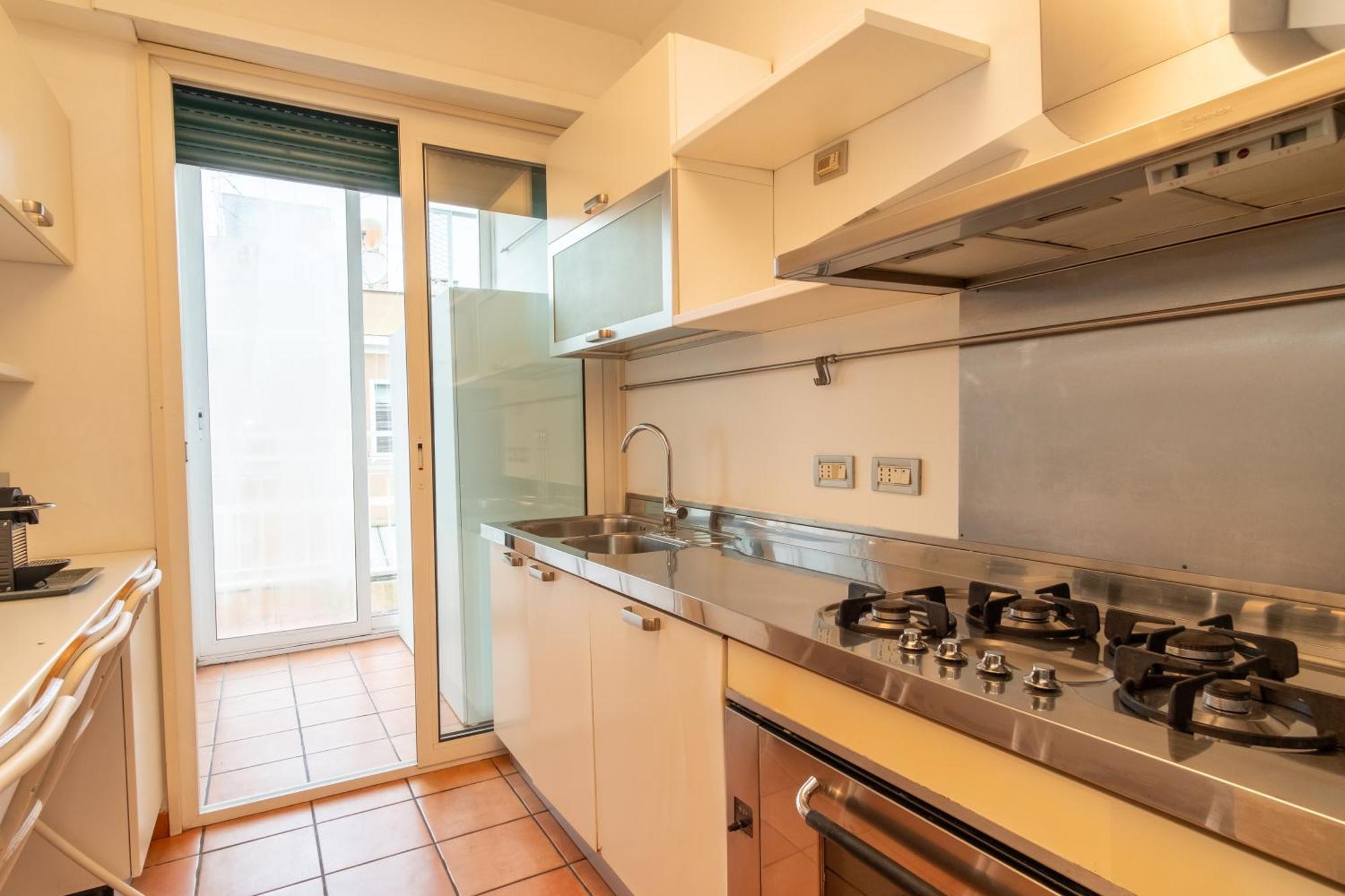 Attic With Terrace And Jacuzzi - Luxury Apartment Ρώμη Εξωτερικό φωτογραφία